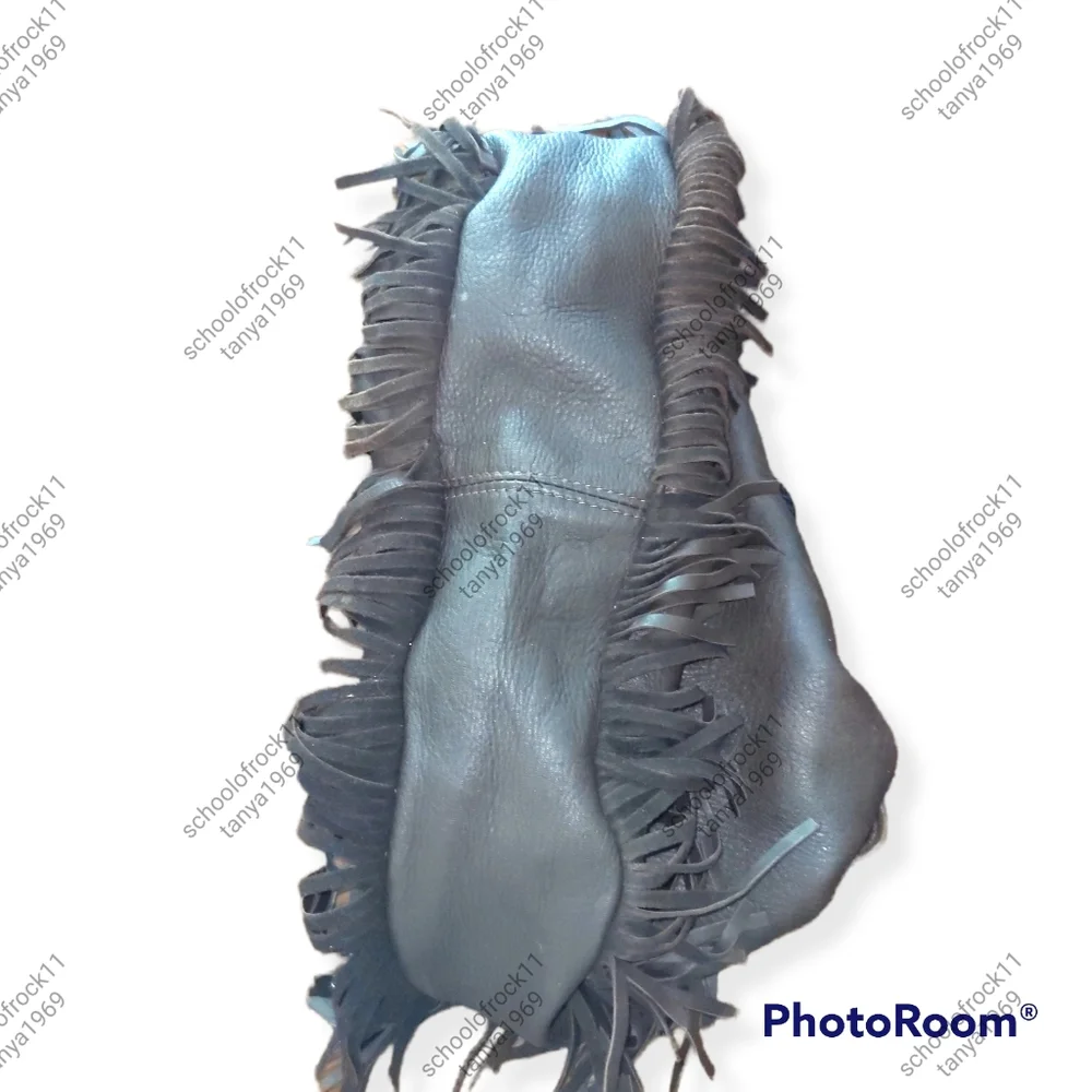 Vintage leather cinch bag with fringed trim - Picture 7 of 9
